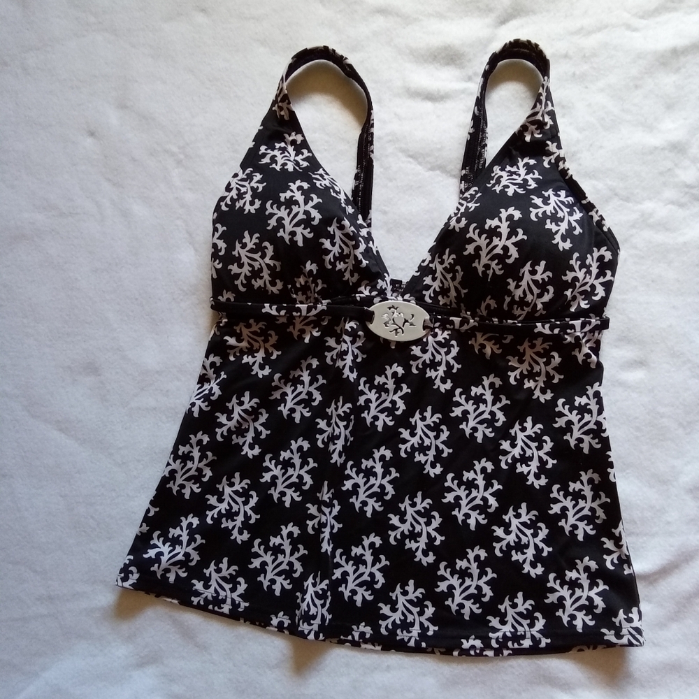 Lands'End Women's swimwear top With Built In Bra